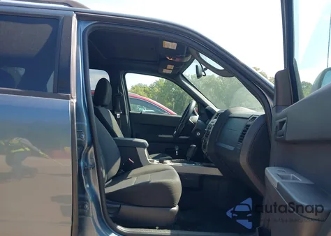 2012 Ford Escape Xlt z USA, uszkodzony, nr VIN 1FMCU0DG6CKA64704